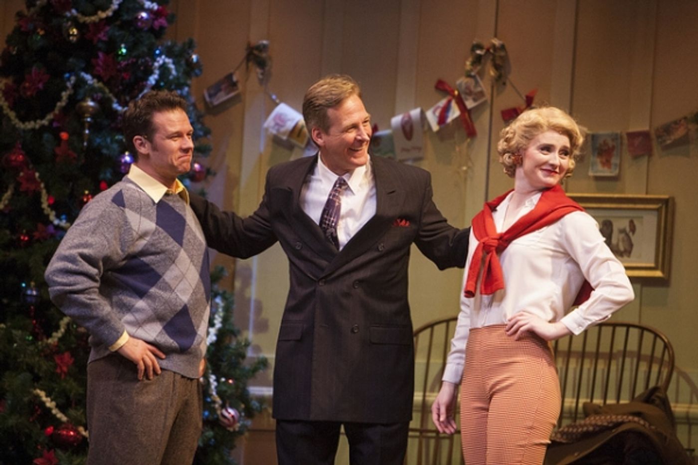 Photo Flash: First Look at Nicolas Dromard, Tom Galantich and More in IRVING BERLIN'S WHITE CHRISTMAS at The Denver Center Photo Flash: First Look at Nicolas Dromard, Tom Galantich and More in IRVING BERLIN'S WHITE CHRISTMAS at The Denver Center Image