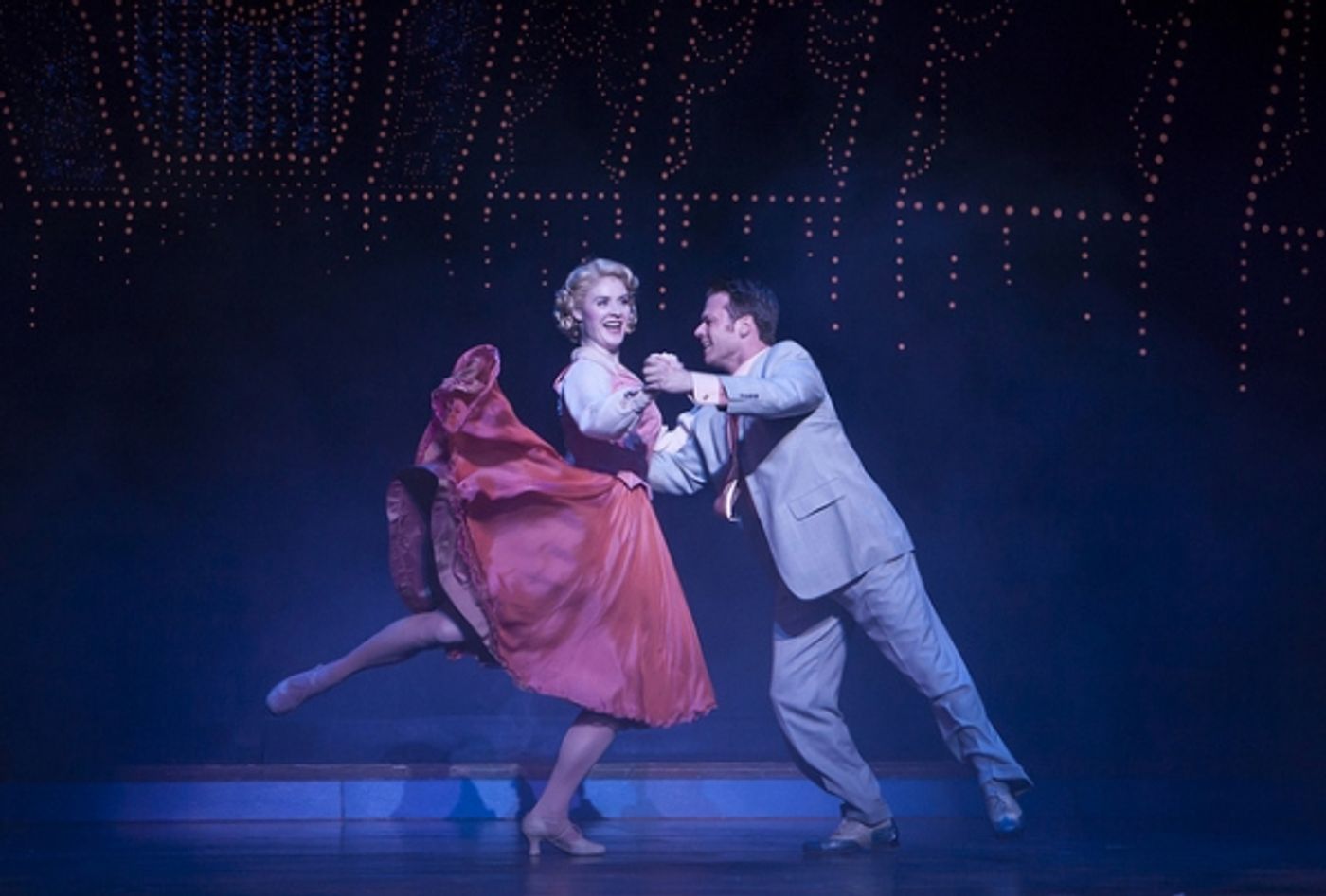 Photo Flash: First Look at Nicolas Dromard, Tom Galantich and More in IRVING BERLIN'S WHITE CHRISTMAS at The Denver Center Photo Flash: First Look at Nicolas Dromard, Tom Galantich and More in IRVING BERLIN'S WHITE CHRISTMAS at The Denver Center Image