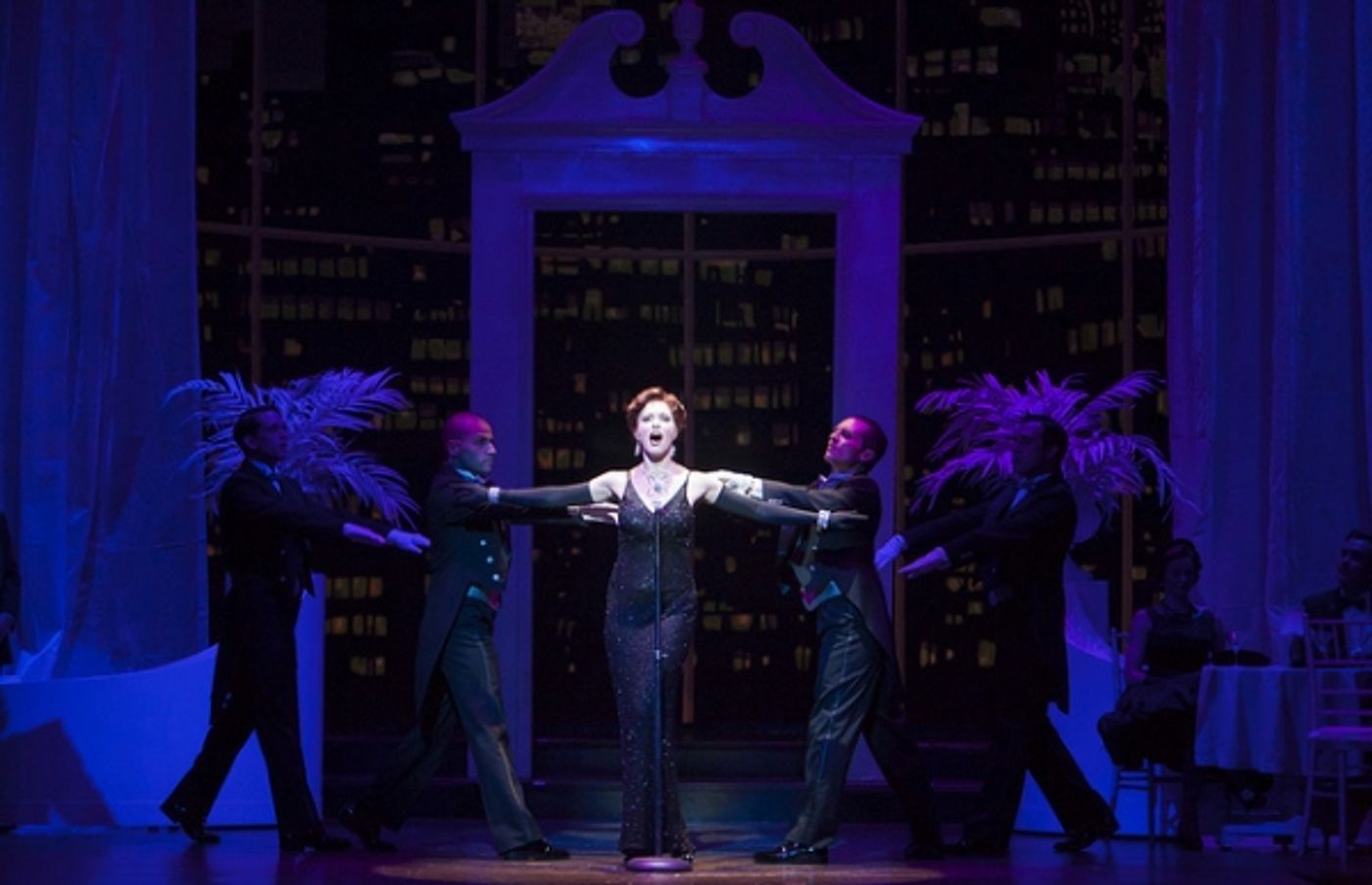 Photo Flash: First Look at Nicolas Dromard, Tom Galantich and More in IRVING BERLIN'S WHITE CHRISTMAS at The Denver Center Photo Flash: First Look at Nicolas Dromard, Tom Galantich and More in IRVING BERLIN'S WHITE CHRISTMAS at The Denver Center Image