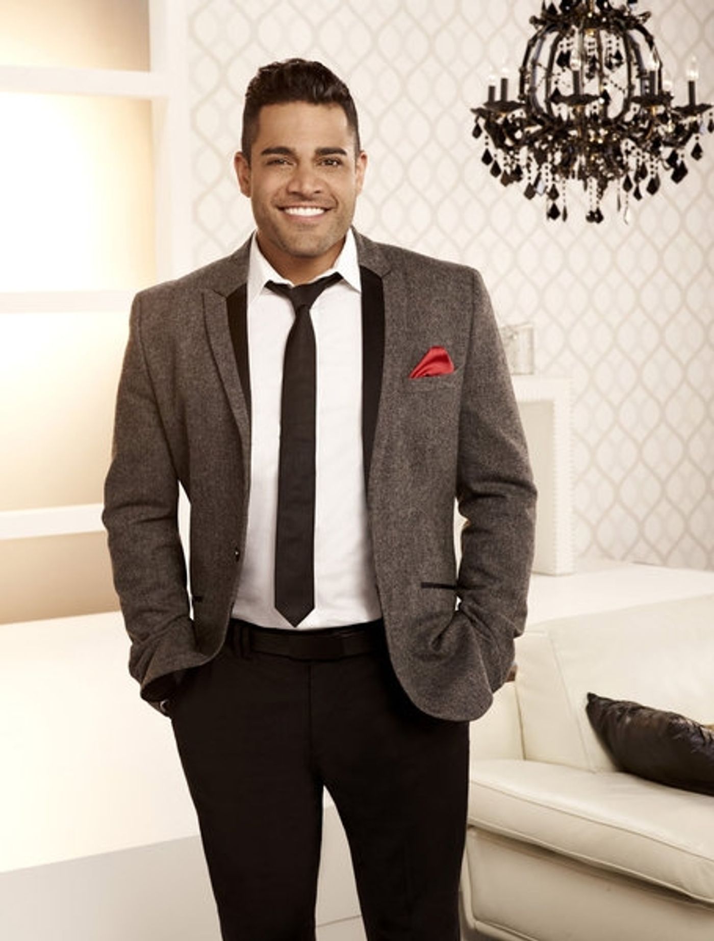 Photo Flash: First Look - Cast Promo Photos for Bravo's SHAHS OF SUNSET  Image