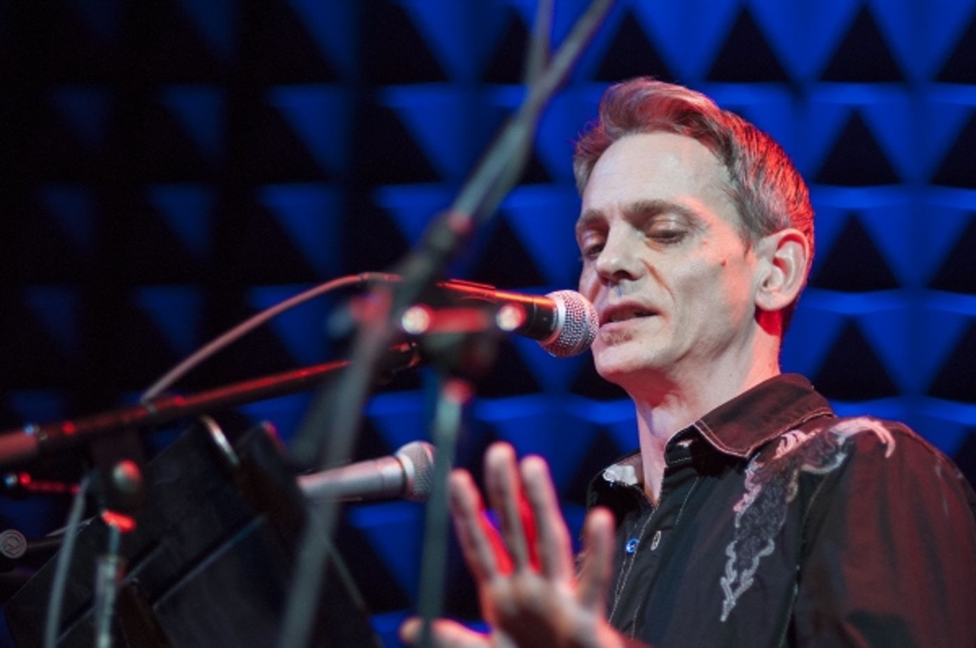 Photo Flash: Broadway Stars Belt It Out in RAZIA'S SHADOW Stage Debut at Joe's Pub  Image