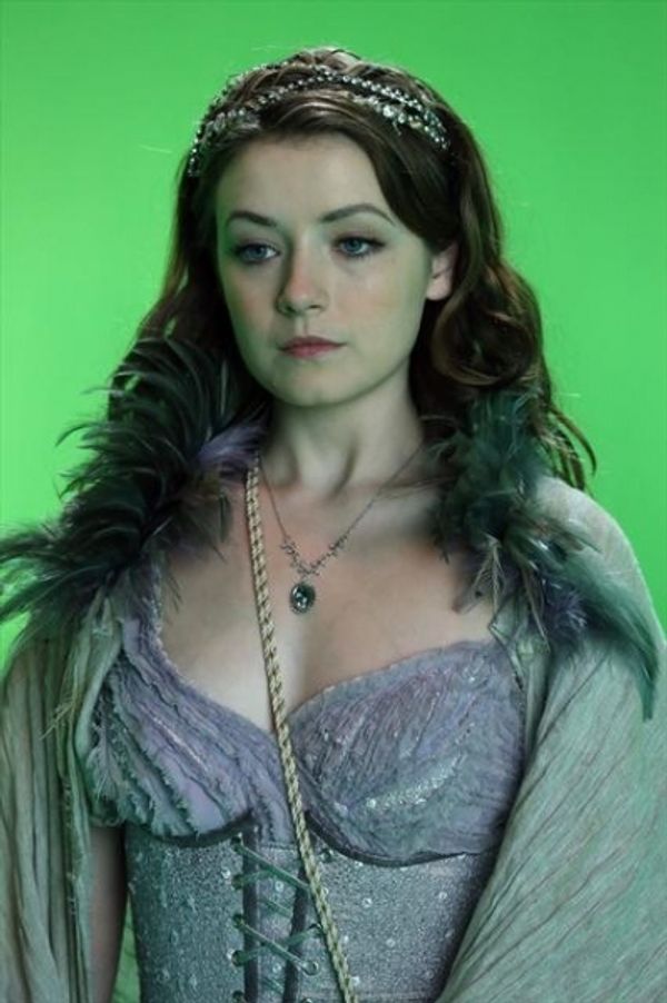 SARAH BOLGER Photo