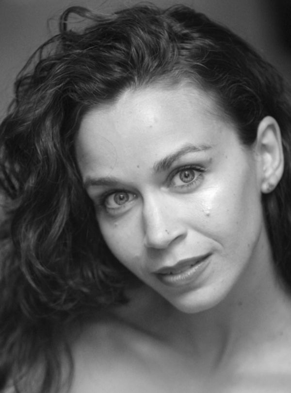 Headshot of Amy Fote Photo