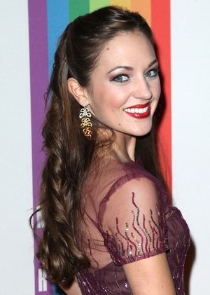 Laura Osnes Photo