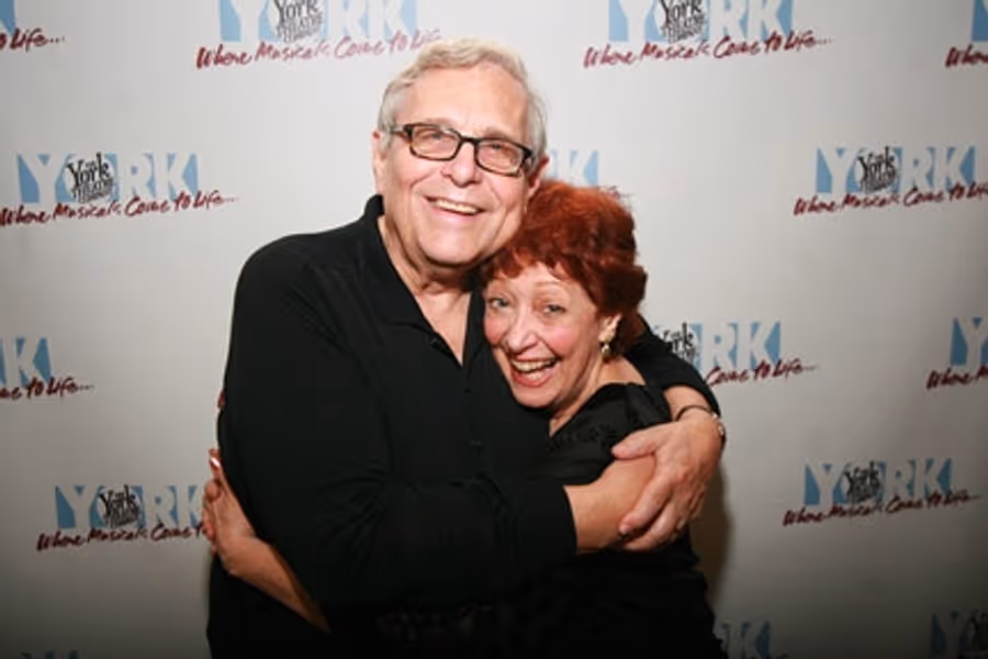 Photo Flash: Loni Ackerman, Margery Cohen, and More Return to STARTING HERE, STARTING NOW Image