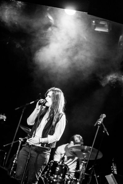 Emma Hunton Photo