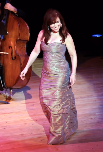 Debbie Gravitte Photo