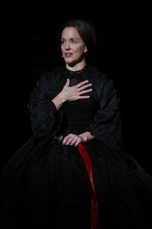 Alice Ripley @ BroadwayWorld Alice Ripley Photo