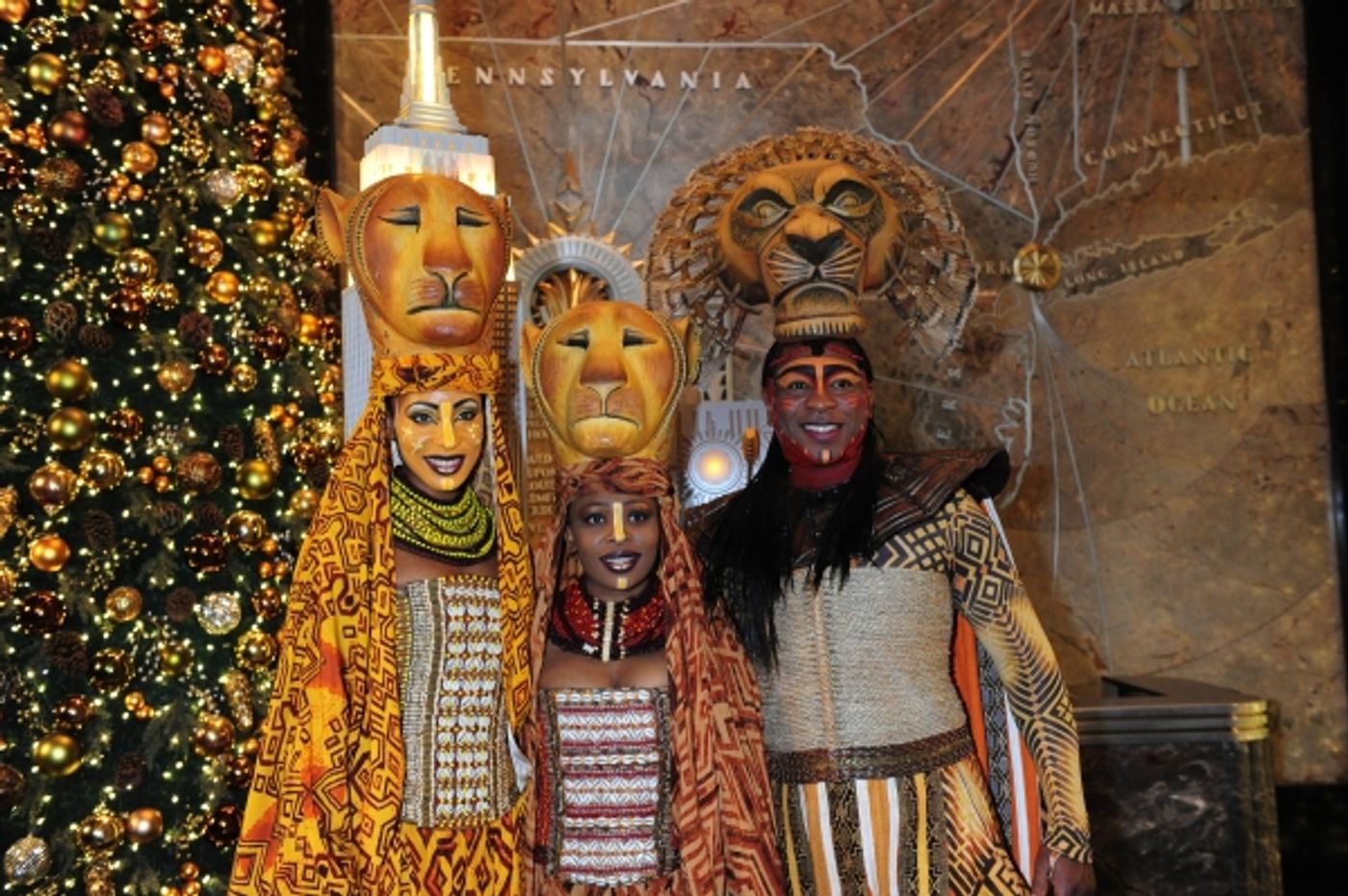 Photo Flash: THE LION KING's Alton Fitzgerald White & More at Empire State Building for Show's 15th Anniversary Photo Flash: THE LION KING's Alton Fitzgerald White & More at Empire State Building for Show's 15th Anniversary Image