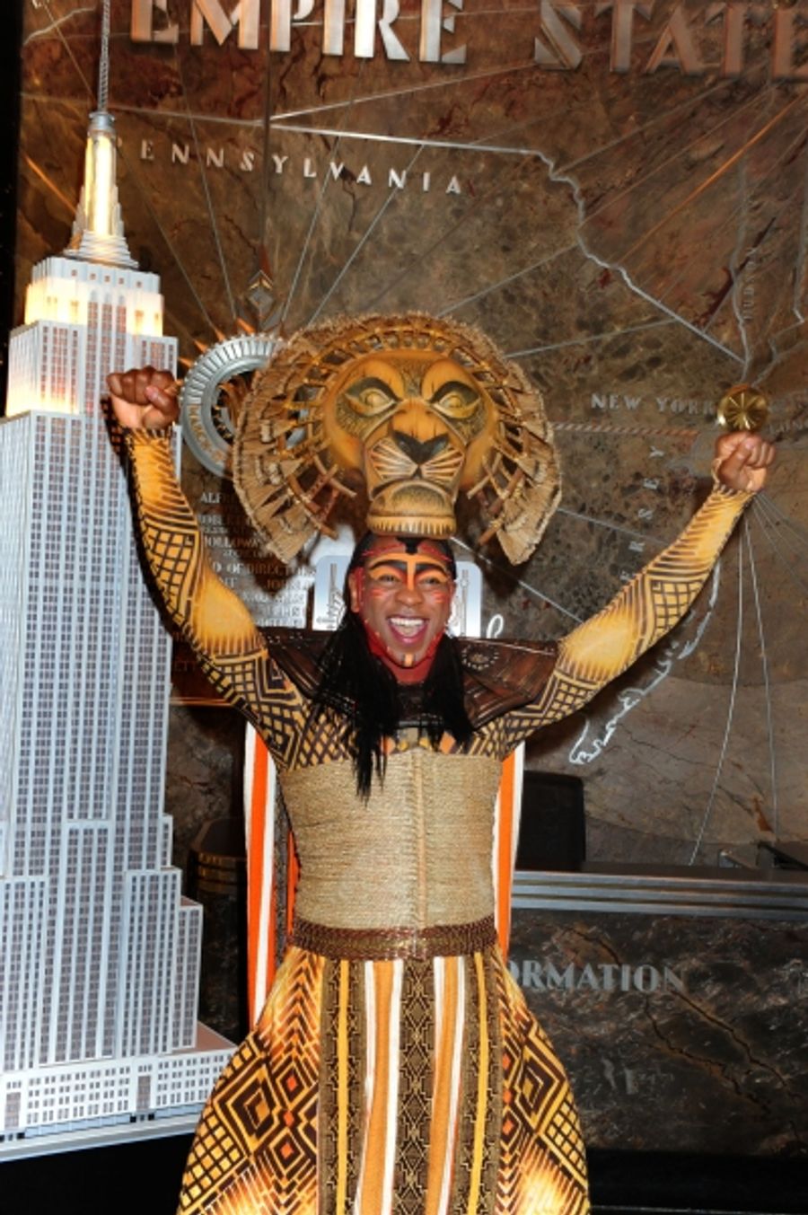 Photo Flash: THE LION KING's Alton Fitzgerald White & More at Empire State Building for Show's 15th Anniversary Image