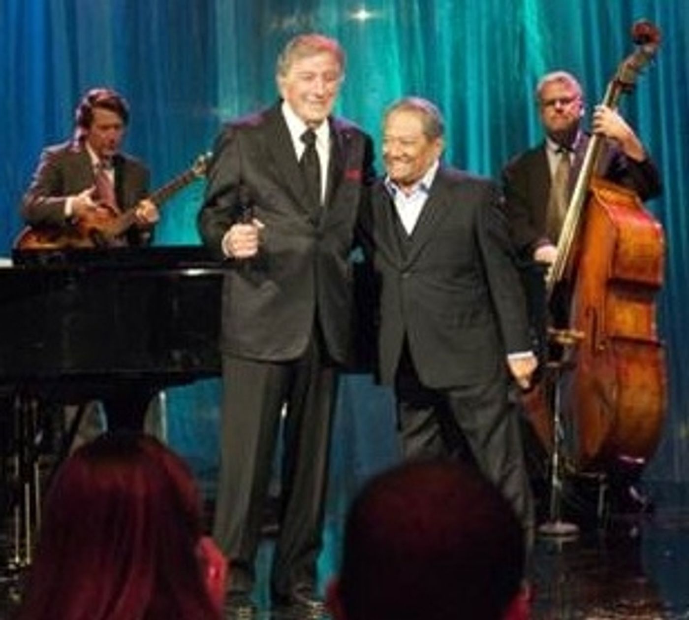 Photo Flash: First Look - TONY BENNETT Y SUS AMIGOS on Univision, Airing Tonight Photo Flash: First Look - TONY BENNETT Y SUS AMIGOS on Univision, Airing Tonight Image