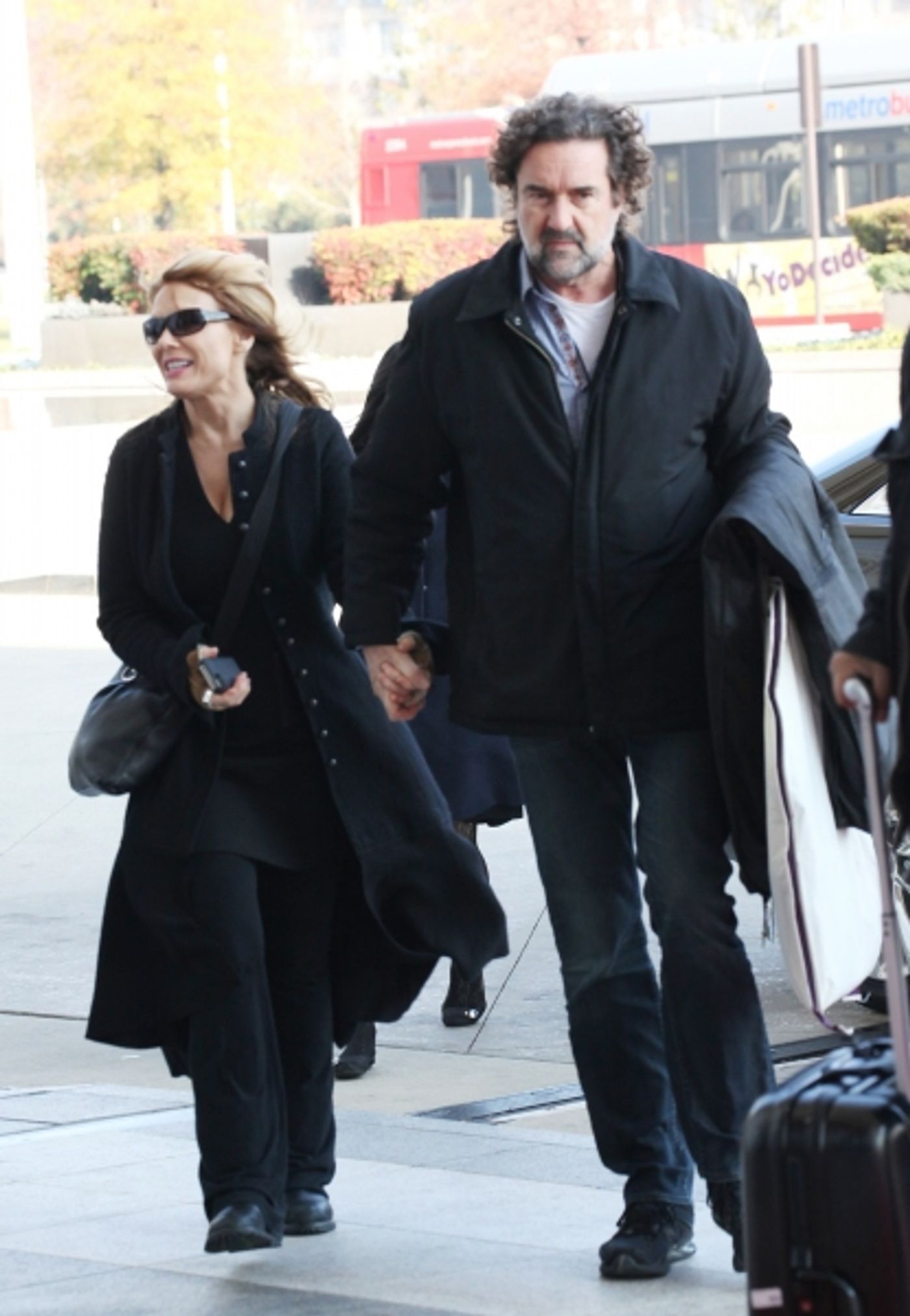 Photo Coverage Exclusive: At the Stage Door of the 35th Kennedy Center Honors Photo Coverage Exclusive: At the Stage Door of the 35th Kennedy Center Honors Image