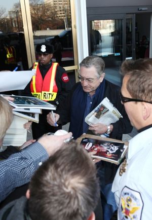 Robert De Niro & Fans @ BroadwayWorld Robert De Niro & Fans Photo