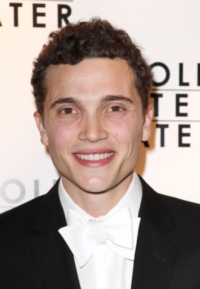 Karl Glusman Photo