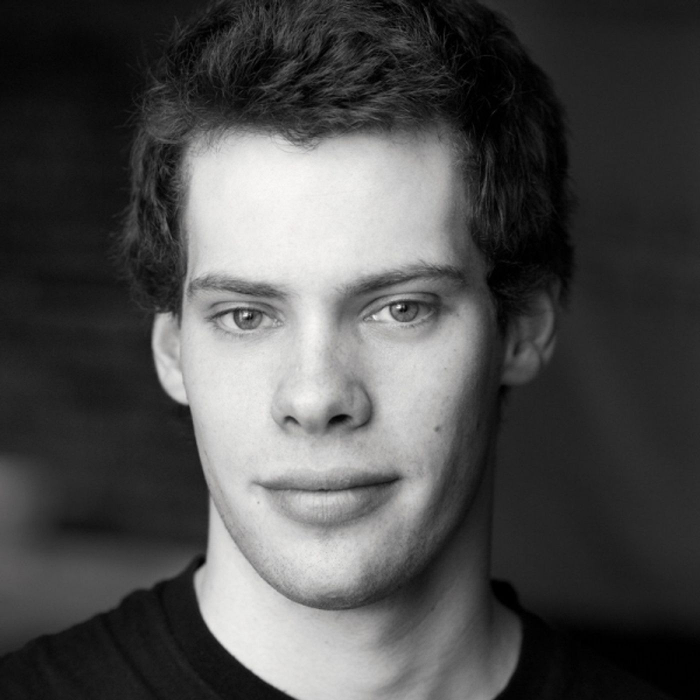 Photo Flash: First Look at New Cast of West End's ONE MAN, TWO GUVNORS - Amy Cudden, Sam Alexander and More!  Image