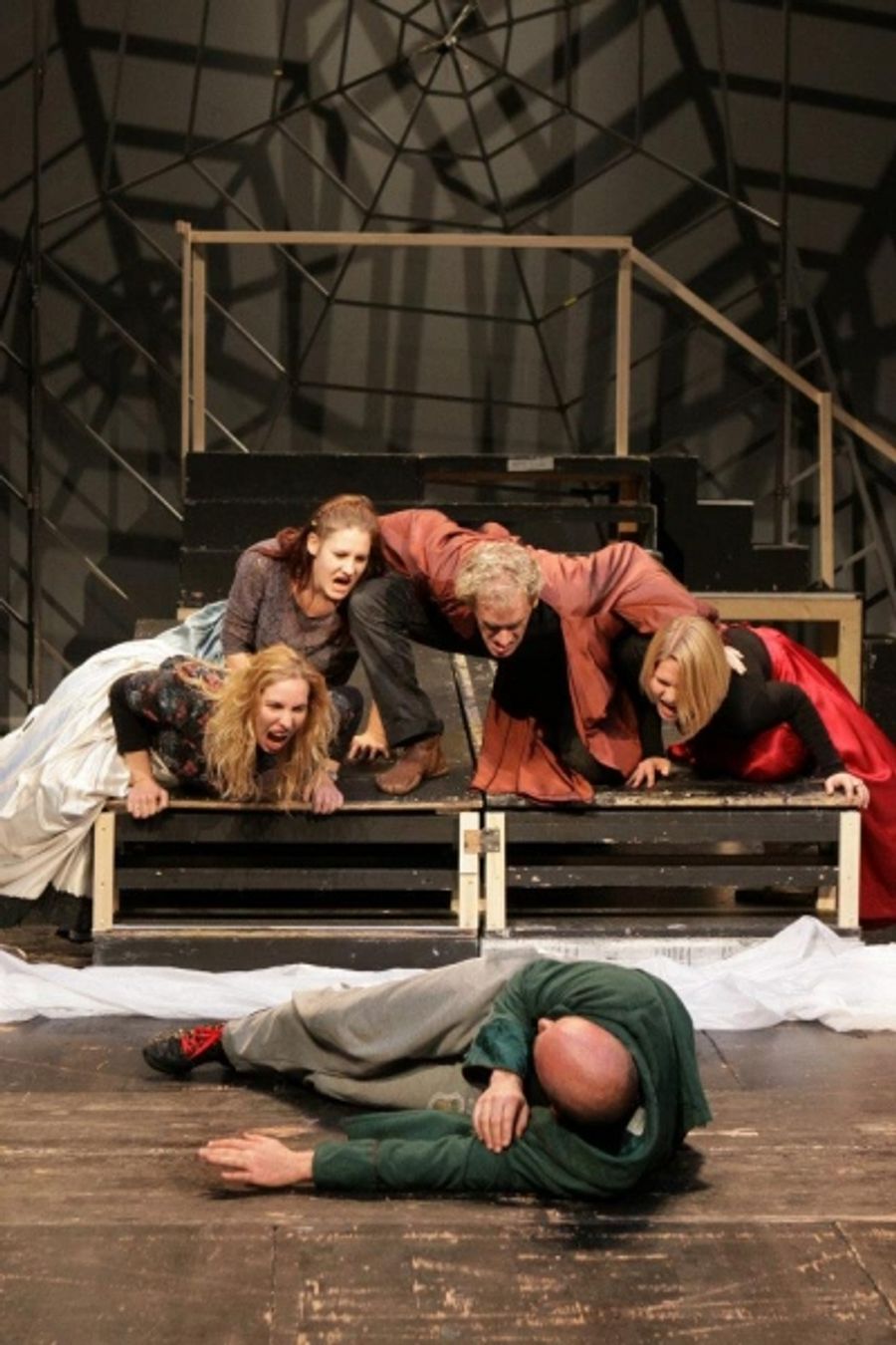 Photo Flash: First Look at DRACULA at Theatre Pforzheim Image