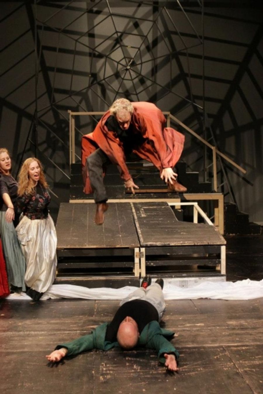 Photo Flash: First Look at DRACULA at Theatre Pforzheim Image