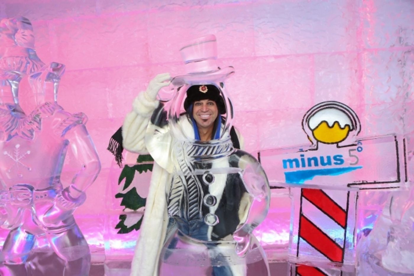 Photo Flash: Carrot Top, Michael Godard and More at Minus5 Ice Bar's Winter Wonderland Experience  Image