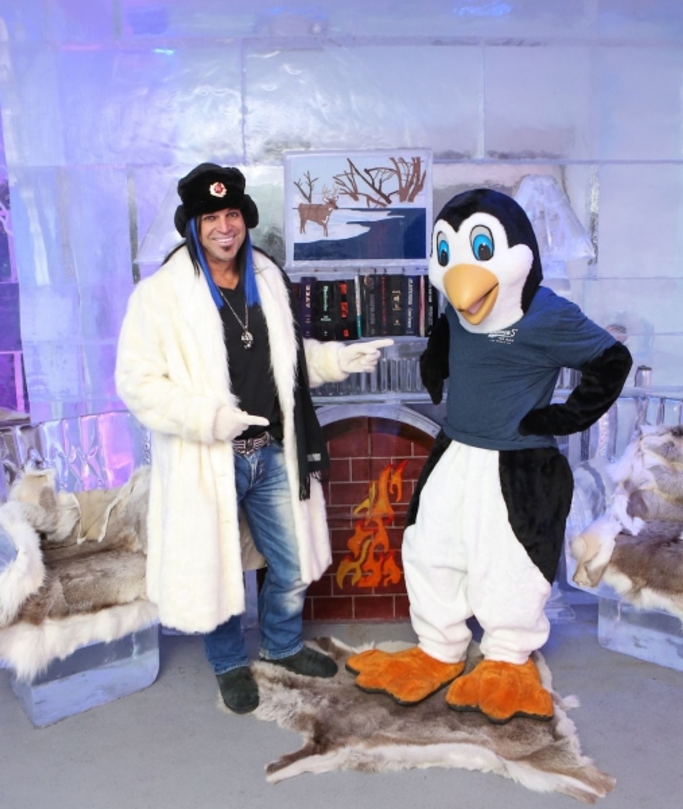 Photo Flash: Carrot Top, Michael Godard and More at Minus5 Ice Bar's Winter Wonderland Experience  Image