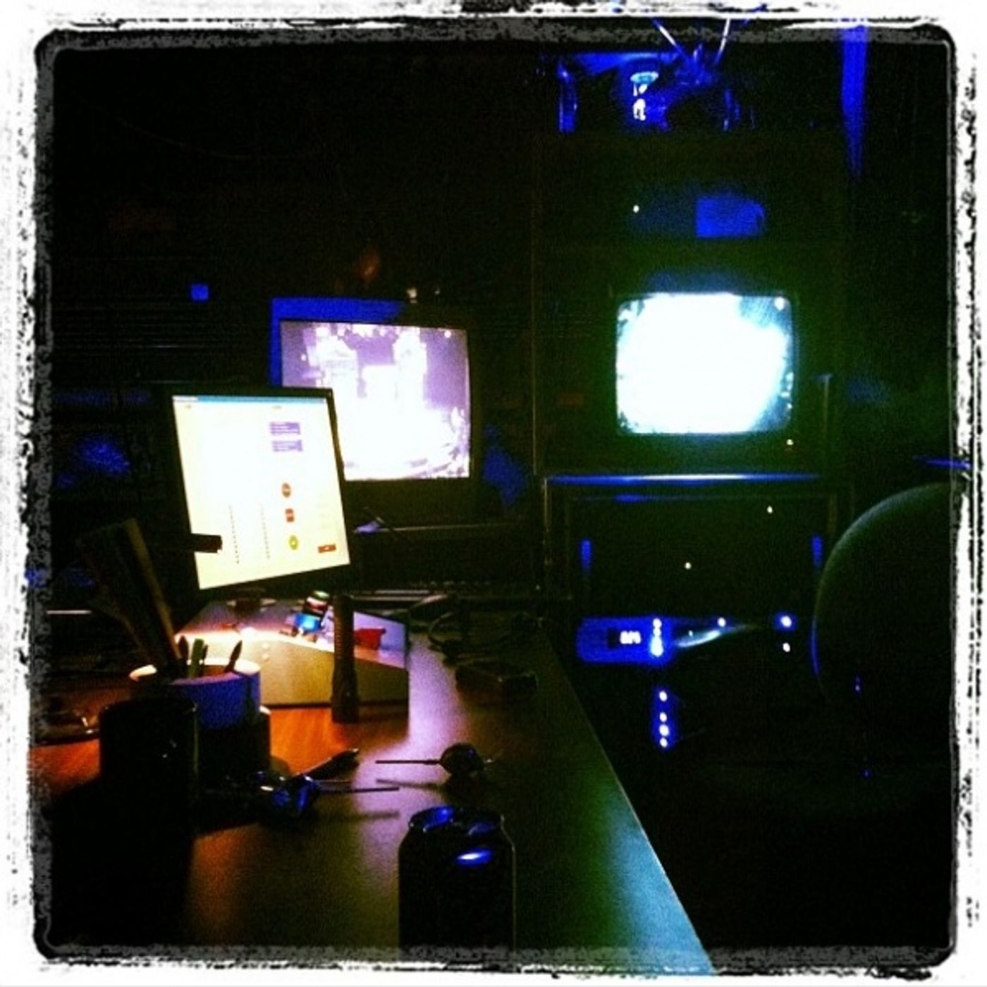 Photo Flash: Saturday Intermission Pics, December 8 - Broadway Does Hanukkah!  Image