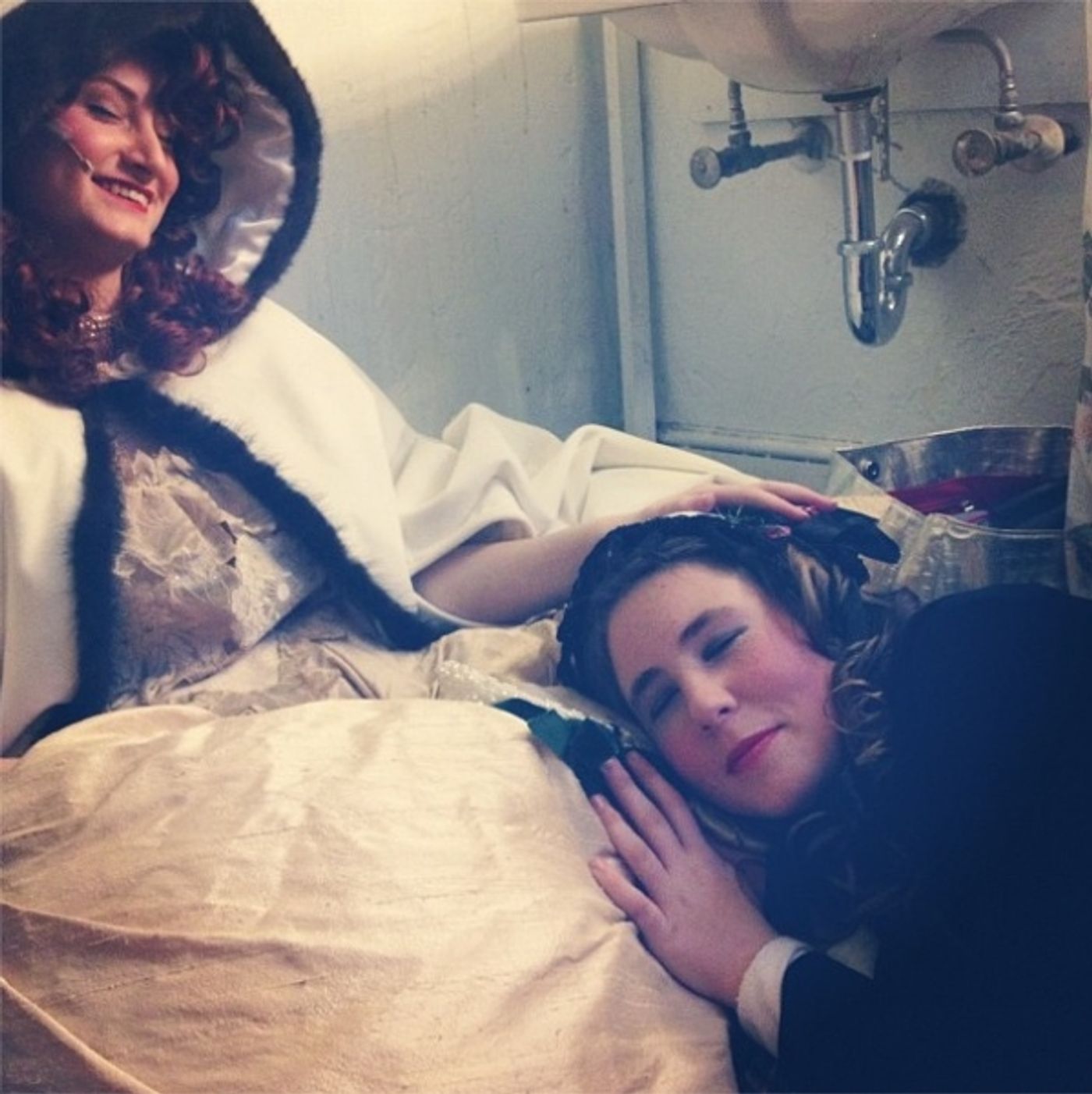 Photo Flash: Saturday Intermission Pics, December 8 - Broadway Does Hanukkah!  Image