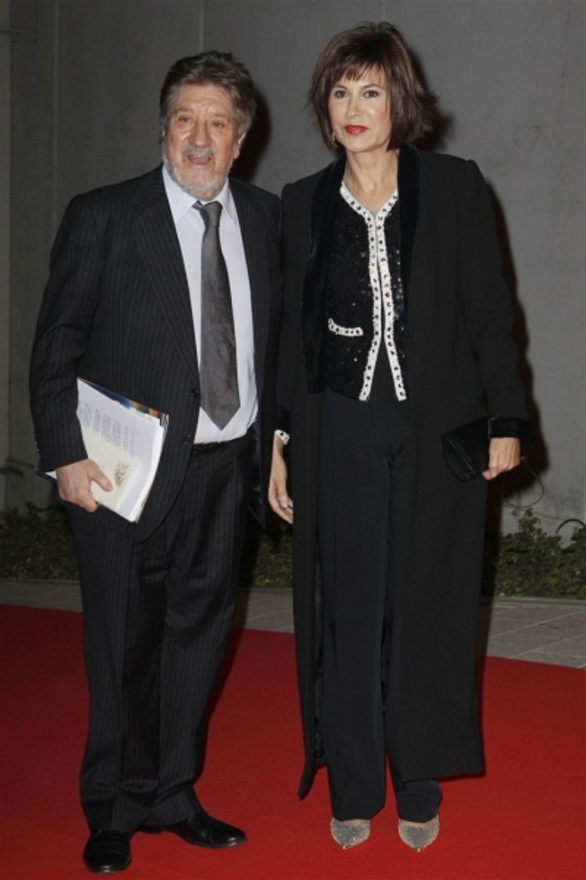 AndrÃƒÂ©s Vicente GÃƒÂ³mez, productor, y Concha Garcia campoy at Photocall 'El último jinete'