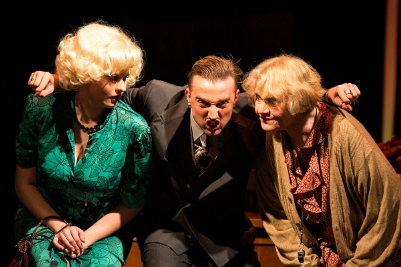 Photo Flash: First Look at Beck Center for the Arts' ANNIE  Image