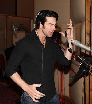 Andy Karl @ BroadwayWorld Andy Karl Photo