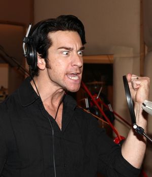 Andy Karl @ BroadwayWorld Andy Karl Photo