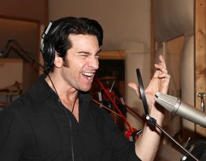 Andy Karl @ BroadwayWorld Andy Karl Photo