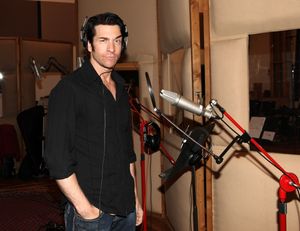 Andy Karl @ BroadwayWorld Andy Karl Photo