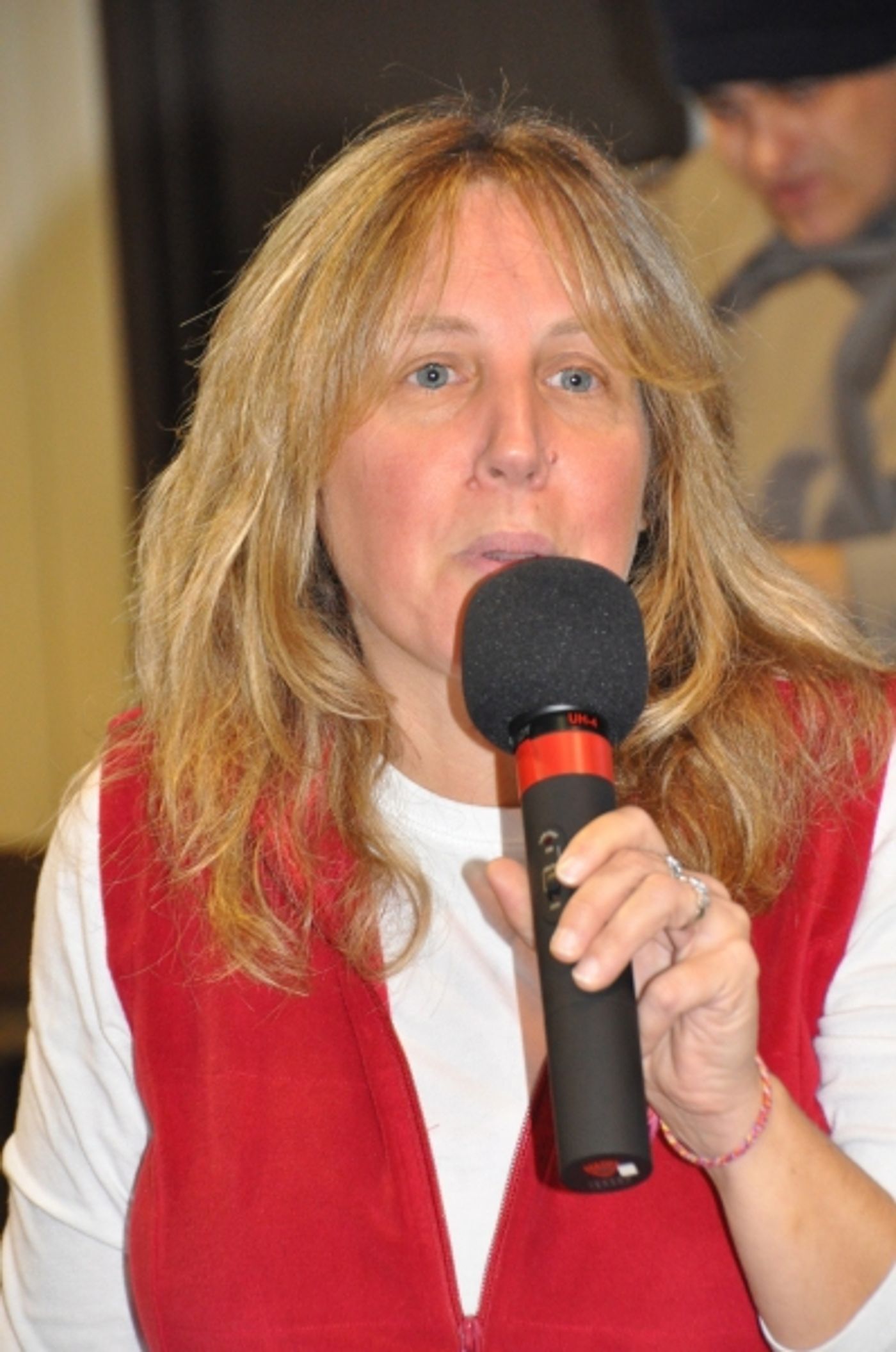 Photo Coverage: The Irish Tenors Visit Hurricane Sandy Victims in Breezy Point  Image