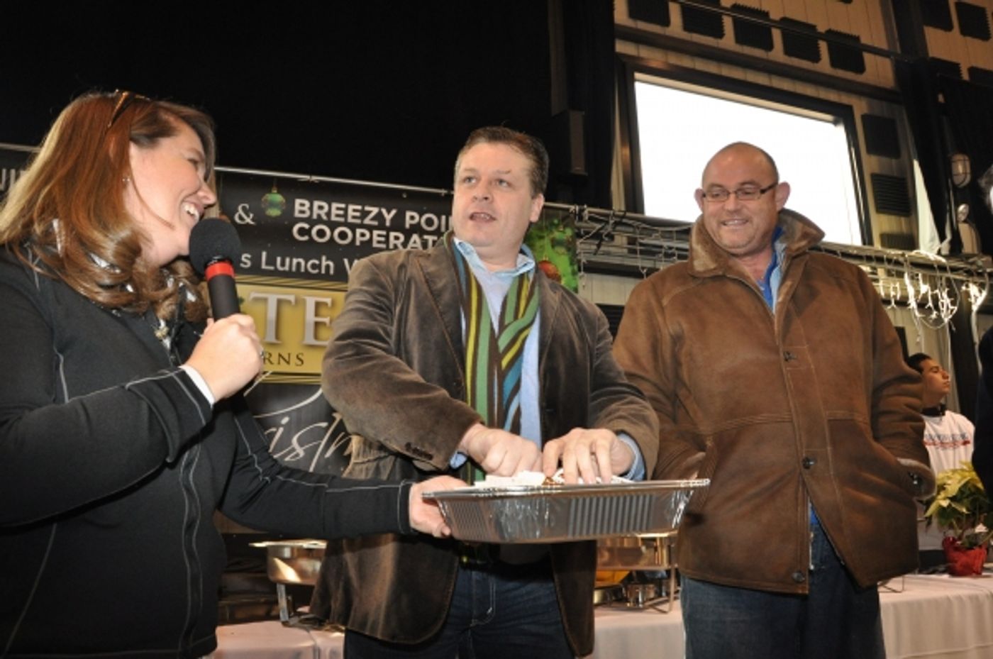 Photo Coverage: The Irish Tenors Visit Hurricane Sandy Victims in Breezy Point  Image