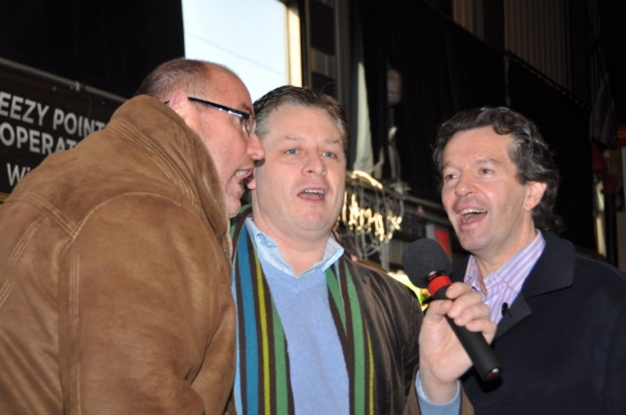 Photo Coverage: The Irish Tenors Visit Hurricane Sandy Victims in Breezy Point Image