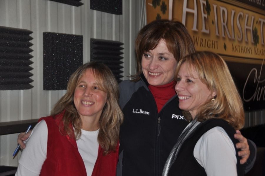 Photo Coverage: The Irish Tenors Visit Hurricane Sandy Victims in Breezy Point Image