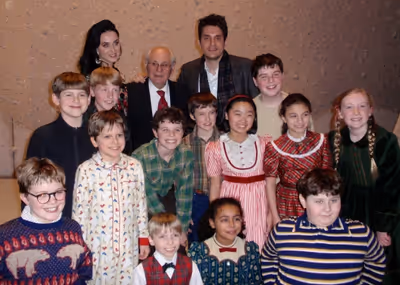 KATY PERRY, JOHN MAYER, and cast Photo