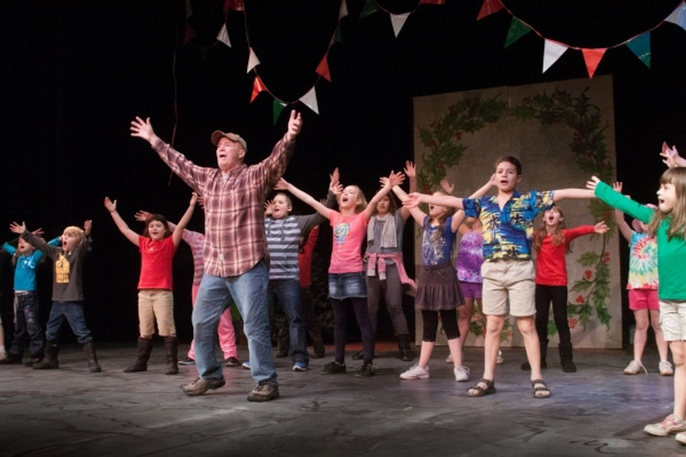 Photo Flash: Sneak Peek at Rehearsals for A MUSICAL CHRISTMAS CARD  Image