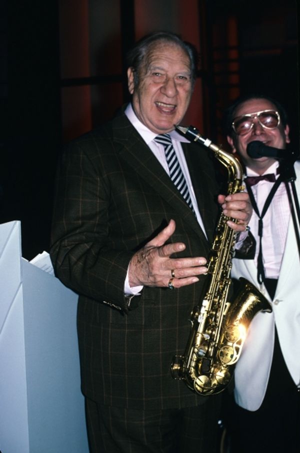 Henny Youngman pictured performing at Cafe Society in New York City. 1988 Photo