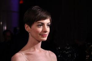 Anne Hathaway Photo