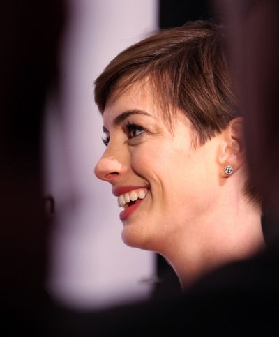 Anne Hathaway Photo