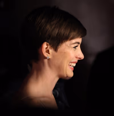 Anne Hathaway Photo