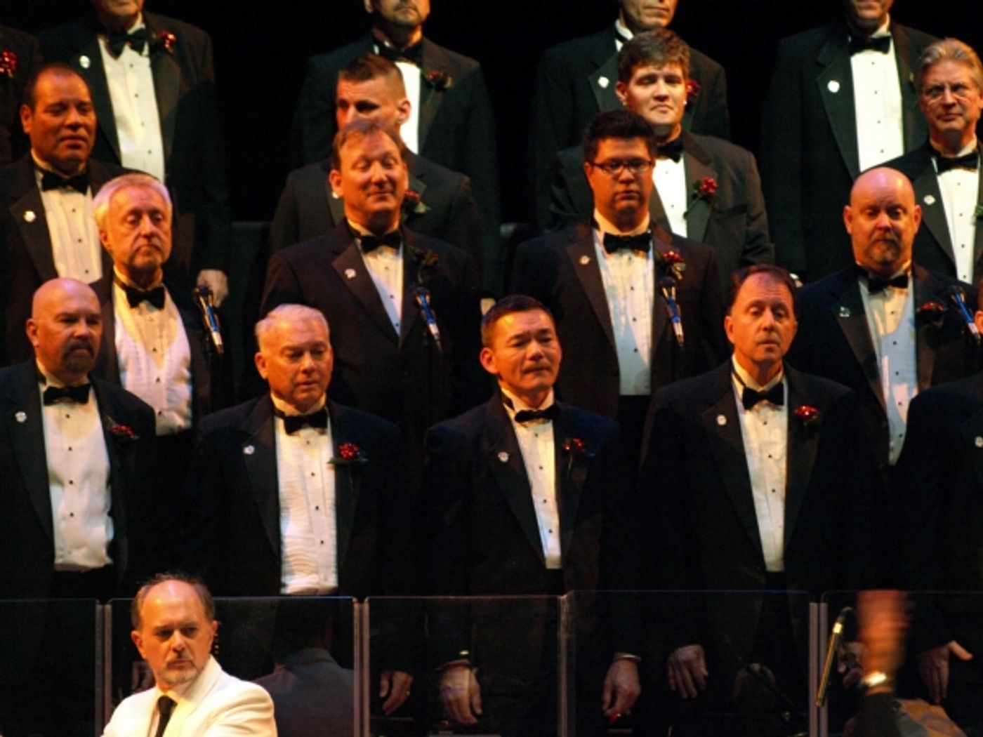 Photo Coverage: Liza Minnelli with MenAlive in A WINTER SPECTACULAR Opening Night at Segerstrom Hall Photo Coverage: Liza Minnelli with MenAlive in A WINTER SPECTACULAR Opening Night at Segerstrom Hall Image