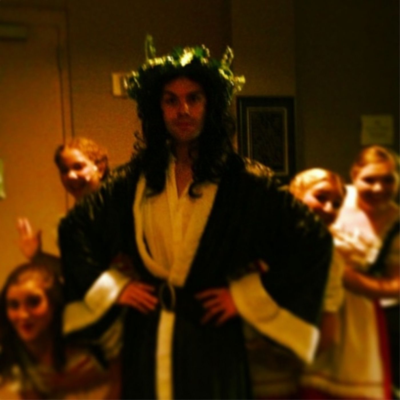 Photo Flash: Saturday Intermission Pics, Dec 15, Part 2 - More Heartfelt Newtown Tributes and Christmas Cheer!  Image