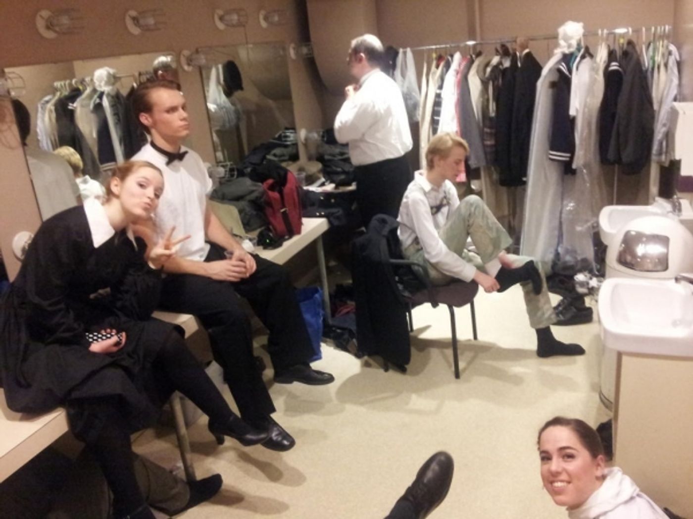 Photo Flash: Saturday Intermission Pics, Dec 15, Part 2 - More Heartfelt Newtown Tributes and Christmas Cheer!  Image