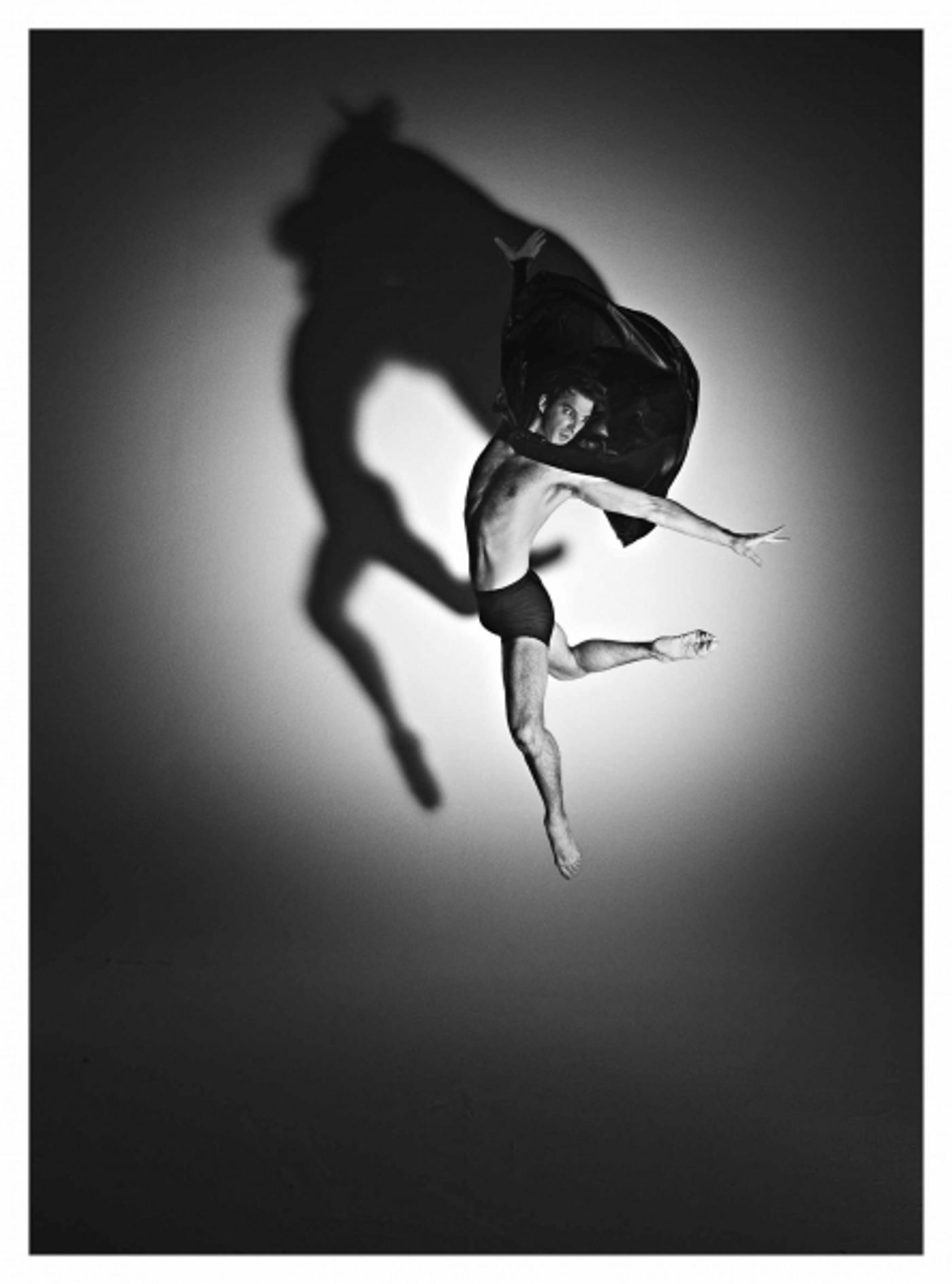 Photo Flash: First Look at NOW IS ALL THERE IS: BODIES IN MOTION - Dancers of the Royal Ballet  Image