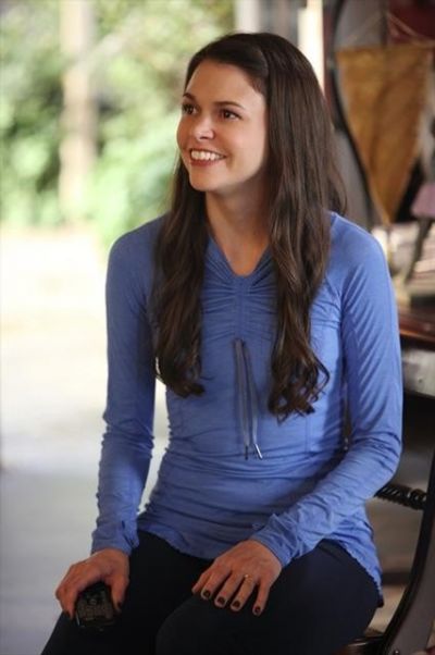 SUTTON FOSTER Photo