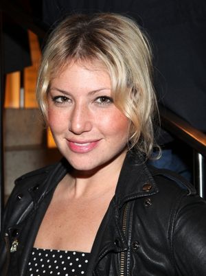 Ari Graynor Photo