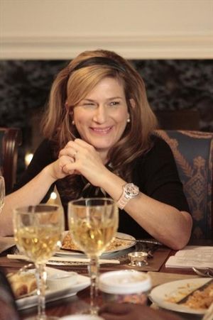 ANA GASTEYER @ BroadwayWorld ANA GASTEYER Photo
