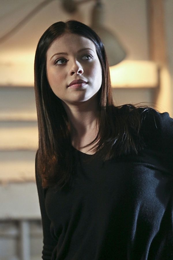 Michelle Trachtenberg Photo