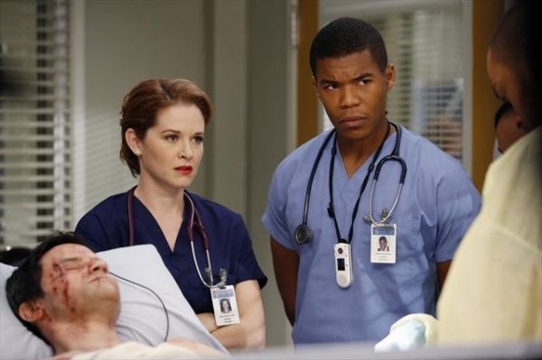 RICHARD KAHAN, SARAH DREW, GAIUS CHARLES Photo